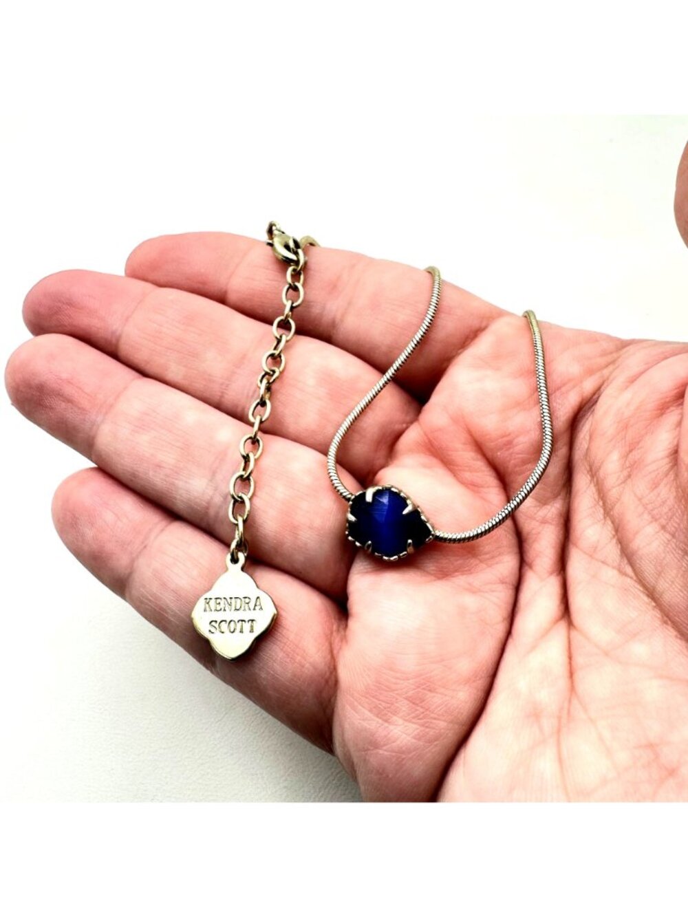 Kendra Scott Mara Necklace Gold Tone Cobalt Blue Pendant - Picture 3 of 3